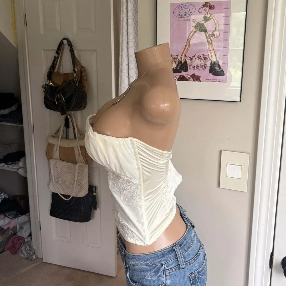 00s white floral bow corset top (size 34C)